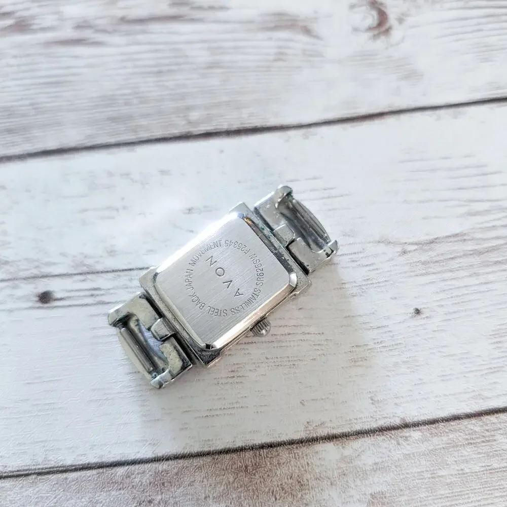 Avon Watch - No Strap - Untested as Needs New Battery